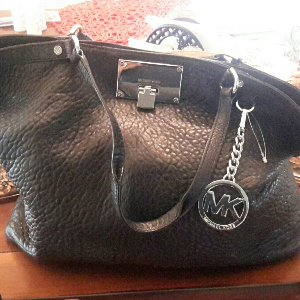 Mk purse